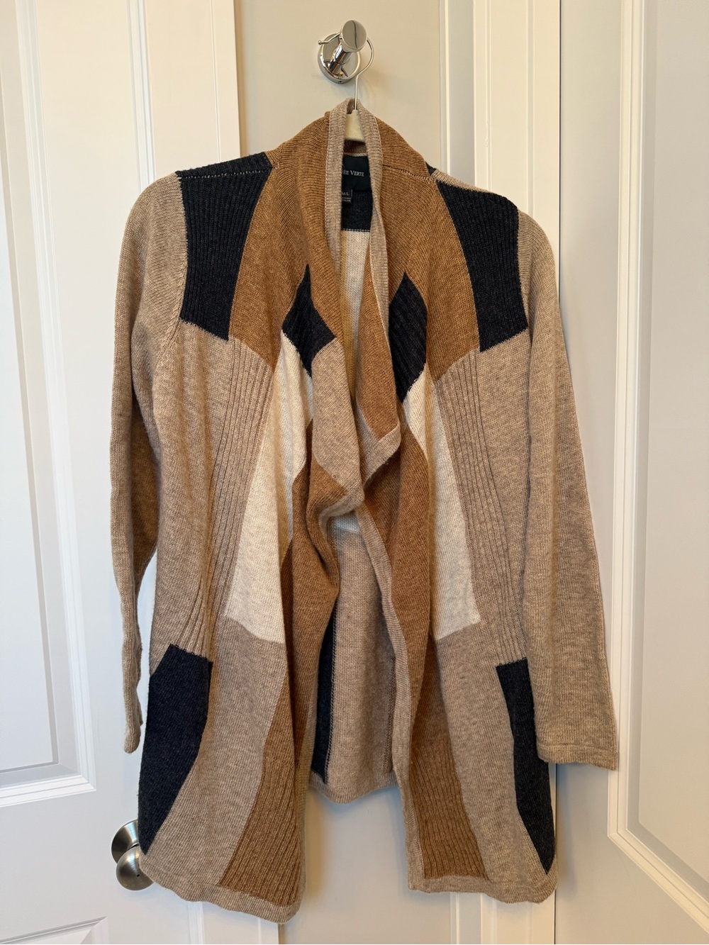 Open-Front Colorblock Cardigan Sweater in Tan, Cream & Black